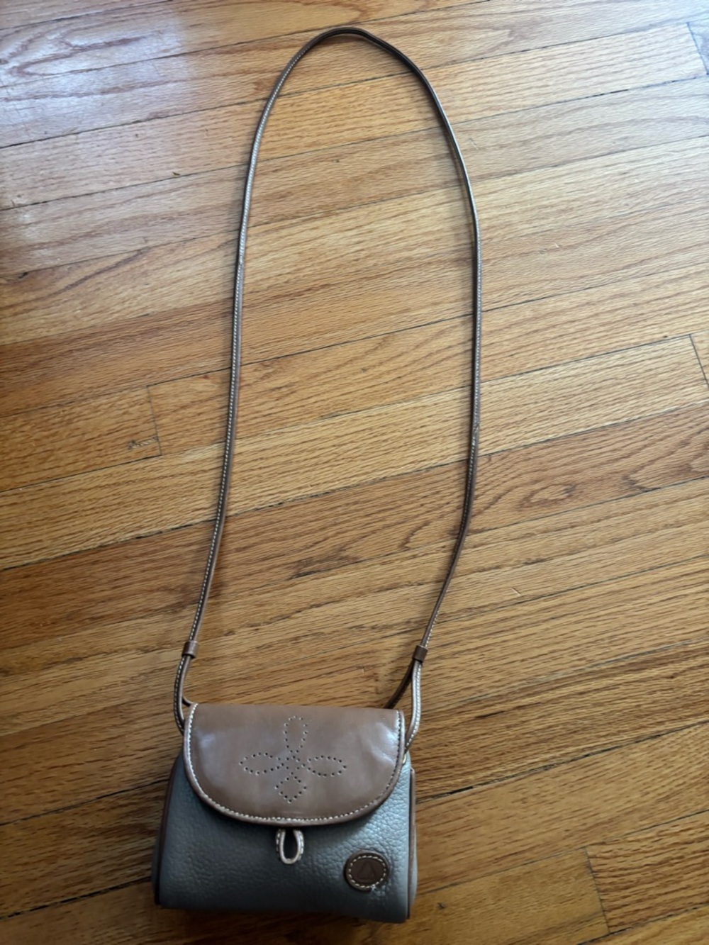 Vintage Liz Claiborne Leather Crossbody Bag Brown Taupe 90s Mini Purse - Picture 7 of 8
